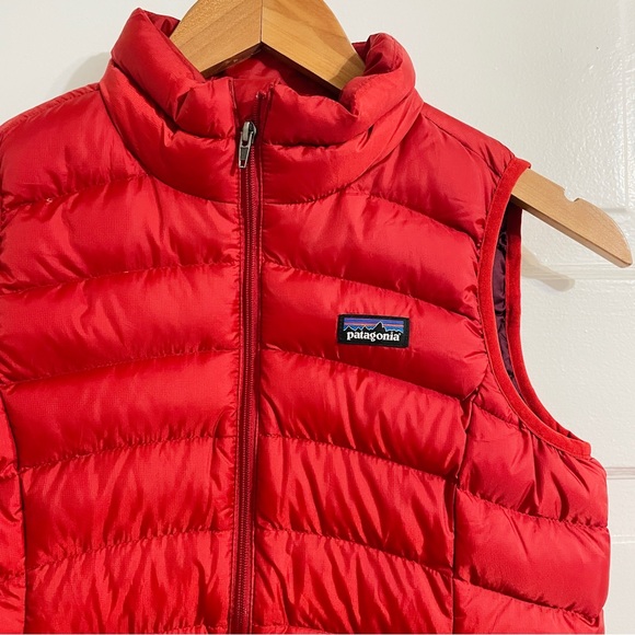 Patagonia Girls Down Puffer Vest- Red - Picture 2 of 4